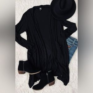 Classic long lightweight Black Cardigan Duster with pockets